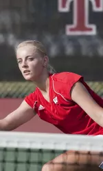 Co-captain Katya Mirnova set the tone for the Badgers by winning her match