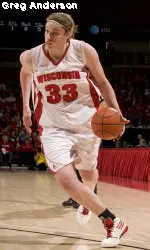 <b> Lin Zastrow recorded 13 points and 10 rebounds in the victory </b>