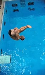 <b> Michael Ross, the lone men's diver for Wisconsin, finished the 1-meter board competition in 11th place.<b>