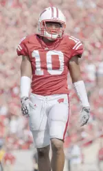 <b>Junior cornerback Devin Smith has some familiarity with the Rose Bowl.</b>