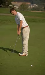 <b> Sophomore Jake Shapiro began his golf career at the age of 10 </b>