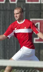 <b>Chris Freeman picked up UW's first singles win at the No. 4 flight.</b>
