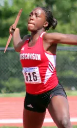 <b>Dorcas Akinniyi's massive personal best in the javelin propelled her to the second-highest heptathlon score in UW history Saturday</b>