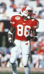 <b>Chris Chambers caught four passes for 46 yards as Georiga blitzed Wisconsin, 33-6, in the 1998 Outback Bowl.</b>