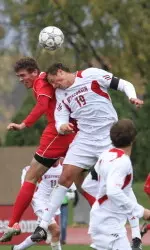 <A win on Saturday would give the Badgers four league wins for the first time since 1995.</b>