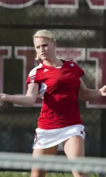 <b>Freshman Jenny Hois has a team-best 7-1 record in singles play.</b>