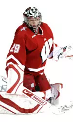 Redshirt sophomore goaltender Nikki Kaasa