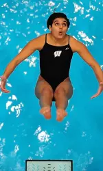 <b>Sophomore Roxanne Fitter took 12th place in the platform competition at the final day of the NCAA Zone D Diving Championships.</b>