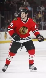 <b> Jake Dowell and the Chicago Blackhawks enter the playoffs as defending Stanley Cup Champions </b>