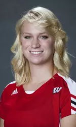 <b>Freshman Jenny Hois was the only Badger to win a singles match against Ohio State.</b>