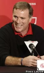 <b>Head coach Mike Eaves met with the media Monday.</b>