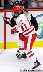 <b>The weekly award is the fourth of Brianna Decker's career.</b>