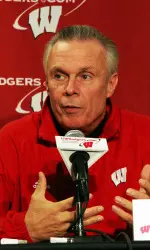<b>Bo Ryan met with local media Monday as part of the UW weekly news conference.</b>