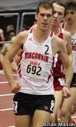 <b>Elliot Krause's run gives the Badgers three qualifiers for the NCAA championships in the 5000 meters.</b>