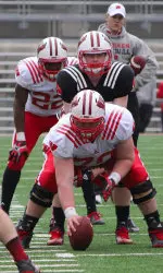 <b>QB Bart Houston (13) calls for the snap</b>