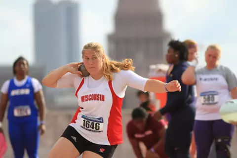 Kelsey Card attempts a throw in the shot put at the 2013 NCAA West Preliminary Round, May 25, 2013 (Conrad Stoll photo)