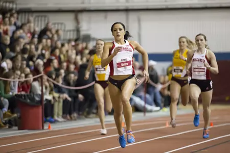 Brenna Detra races in the 600 meters during the Badgers' dual with Minnesota, Jan. 24, 2015 (David Stluka photo)