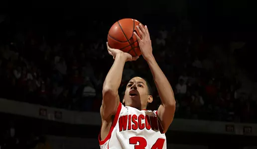 Madison, WI, 2/15/03 - University of Wisconsin guard Devin Harris (34) during the Indiana game at the Kohl Center. The Badgers beat Inidana 71-59. ©David Stluka