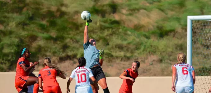 Caitlyn Clem action shot