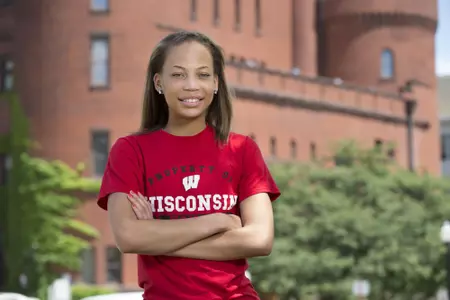 Cayla McMorris branding photo