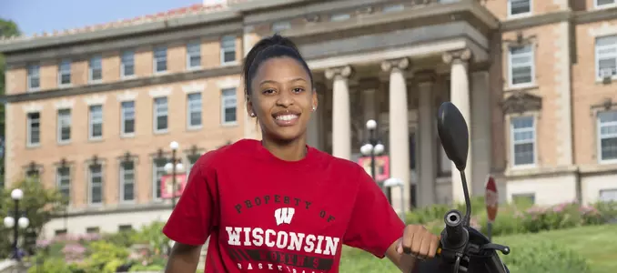 Dakota Whyte branding photo