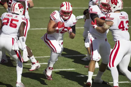 Nick Thomas Warm Up vs Nebraska