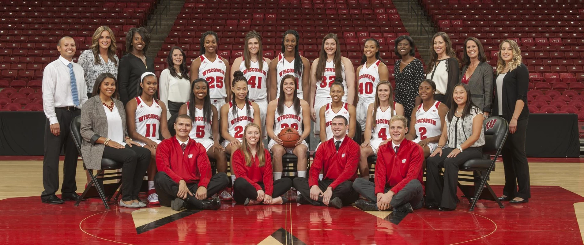 Team photo women's basketball
