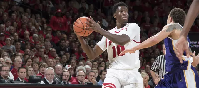 Nigel Hayes vs. Western Illinois