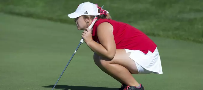 Brooke Ferrell reads green