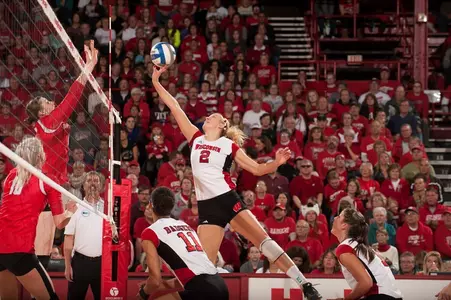 Romana Kriskova puts up a tip