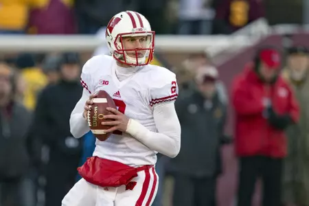 Joel Stave vs. Minnesota - USATSI