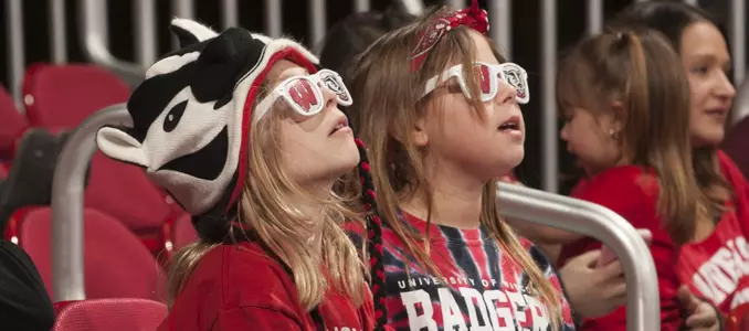 Women's basketball fans