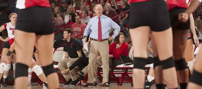 Kelly Sheffield watches his team from the bench