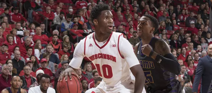 Nigel Hayes vs. Prairie View A&M