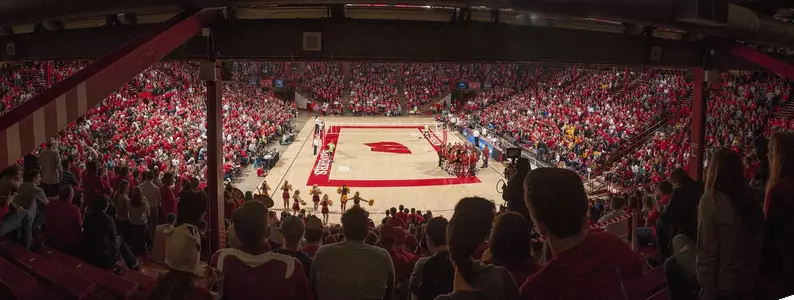 More than 5,500 fans packed the UW Field House