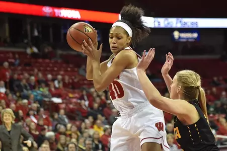 Ayanna Young (40) handles the ball.