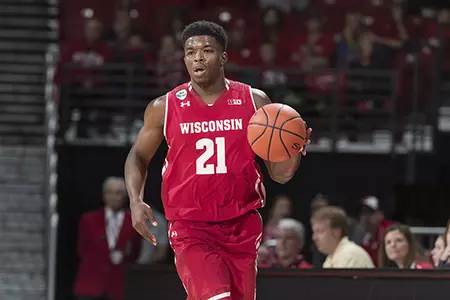 Men's basketball Khalil Iverson 2016