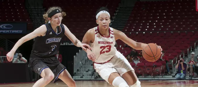 Cayla McMorris vs. Winona