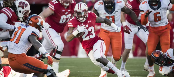 Football vs. Illinois 2016 Dare Ogunbowale