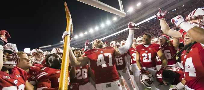 Football vs. Minnesota 2016 Vince Biegel Axe Celebration