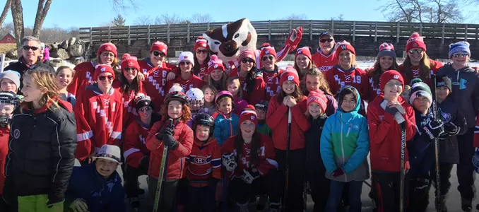 Women's hockey outdoor skate