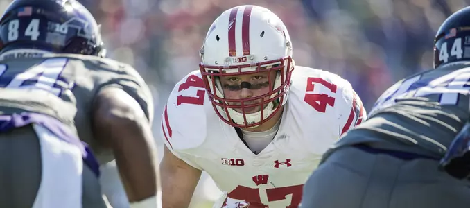 Football vs. Northwestern 2016 Vince Biegel