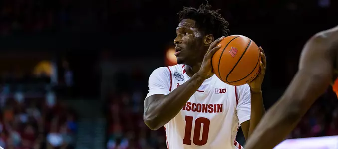 Nigel Hayes vs. Syracuse