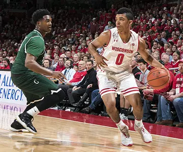 Men's basketball vs. Chicago State 2016 D'Mitrik Trice