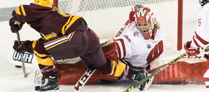 Ann-Renee Desbiens vs. Minnesota - 2016 Frozen Four
