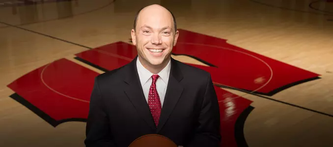 Jonathan Tsipis headline image