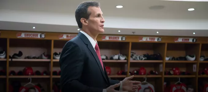 Tony Granato - locker room - headline image