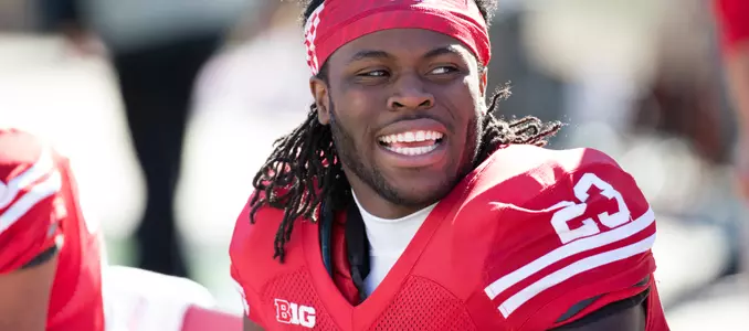 Dare Ogunbowale - bench - 2015