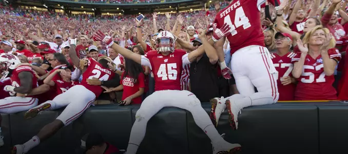 Alec Ingold Lambeau Leap