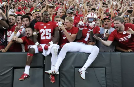 NCAA Football: Lambeau Field College Classic-Louisiana State vs Wisconsin
